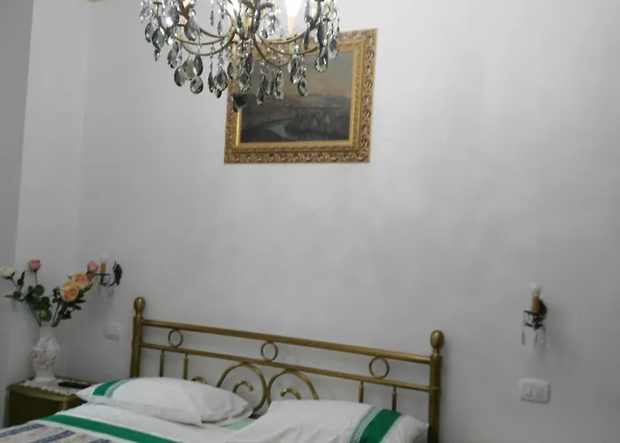 ゲストハウス Locazione Turistica Sole 3*