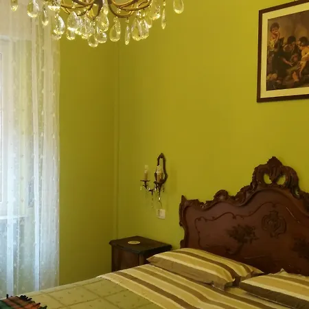 Locazione Turistica Sole 招待所 3*